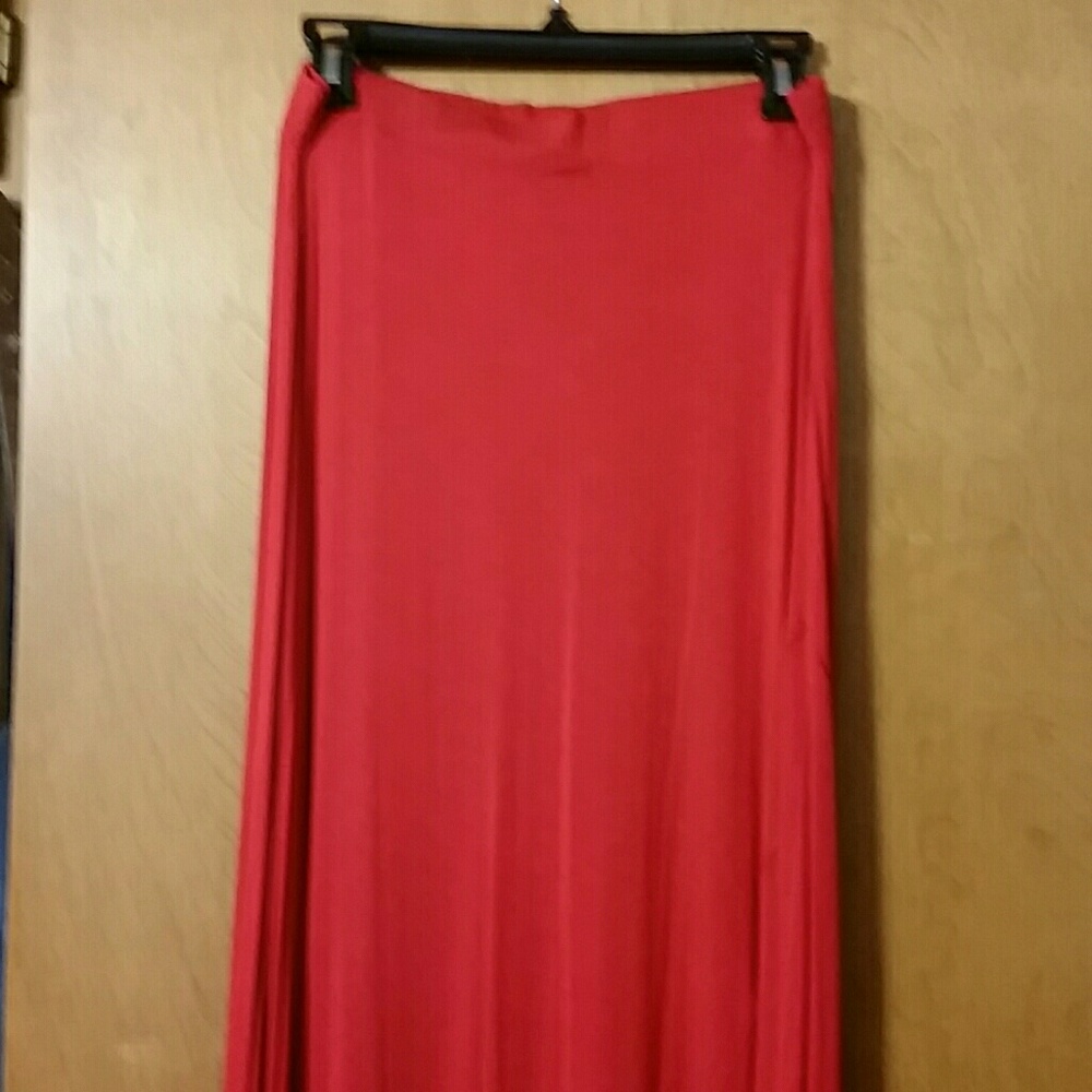 Worthington maxi skirt
